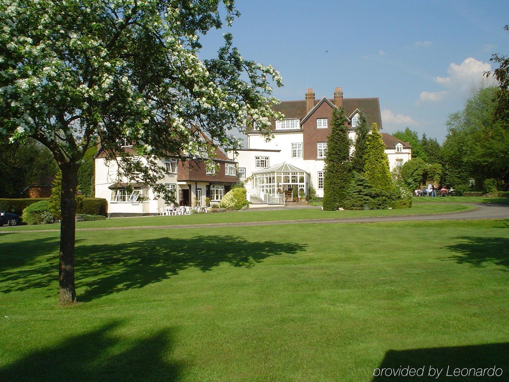 Guildford Manor Hotel & Spa Ngoại thất bức ảnh